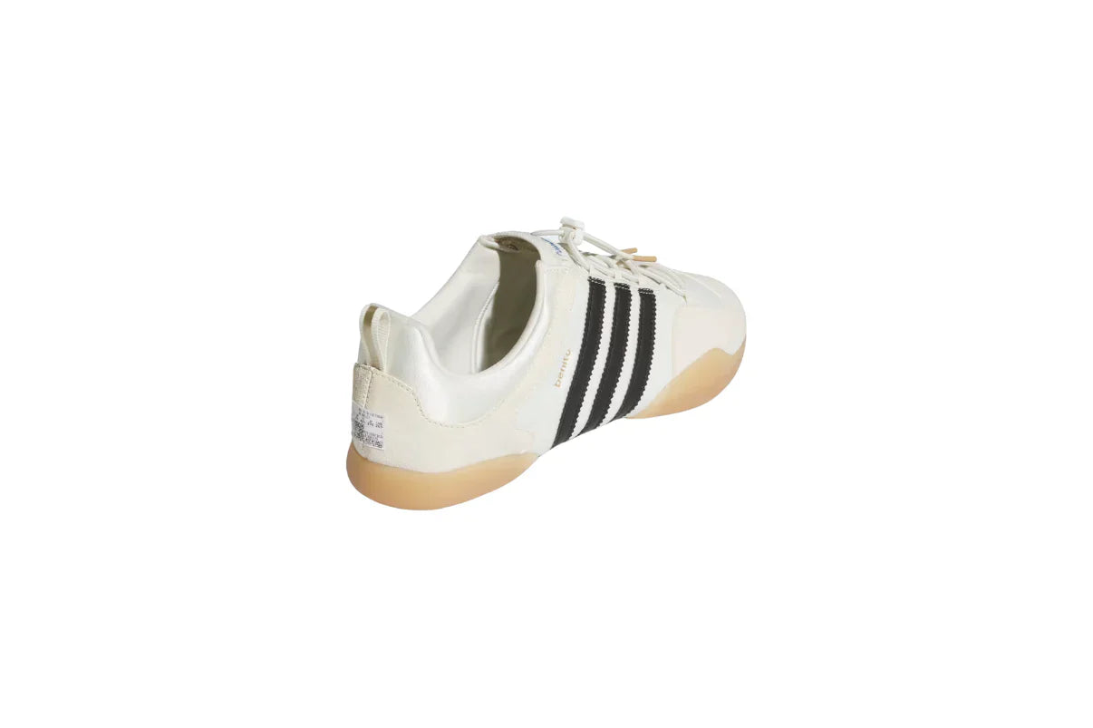 Ballerina Bad Bunny Off White Black