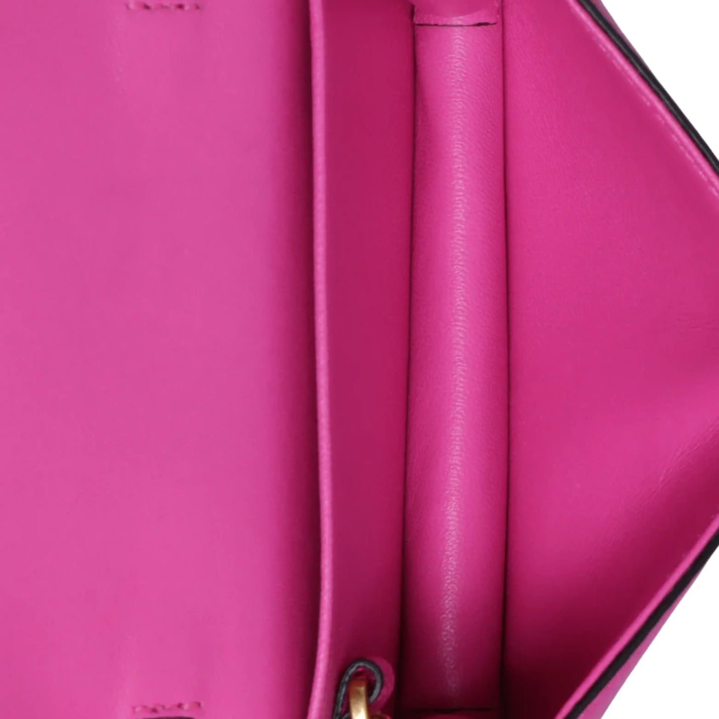 Leather Shoulder Bag in Pink