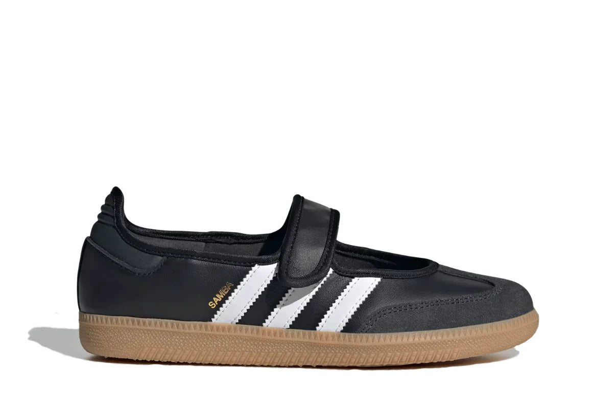 Black White Gum
