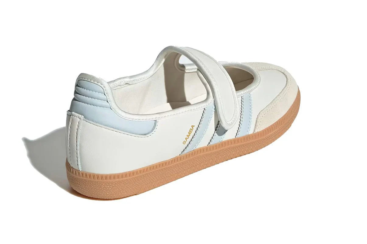 White Blue Gum