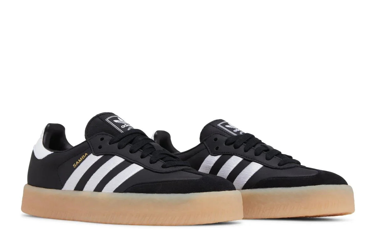 Black White Gum