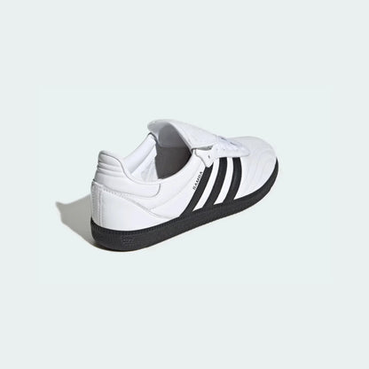 Cloud White Core Black