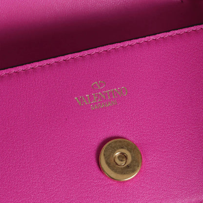 Leather Shoulder Bag in Pink