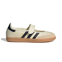 Cream Black Gum