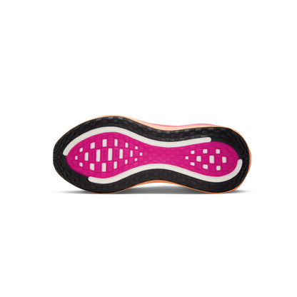 Vomero Plus White Fire Pink Hyper Crimson
