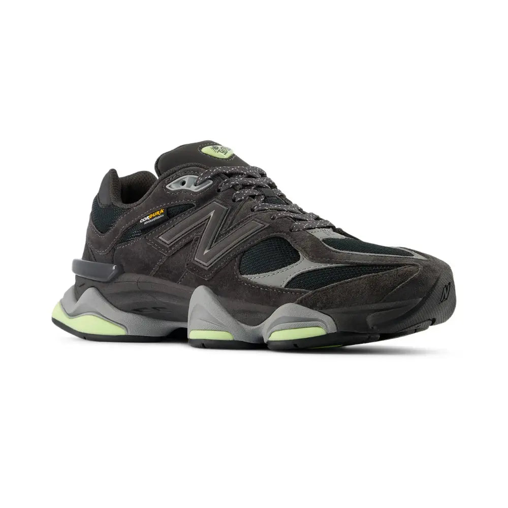 Black Cement Dry Lime