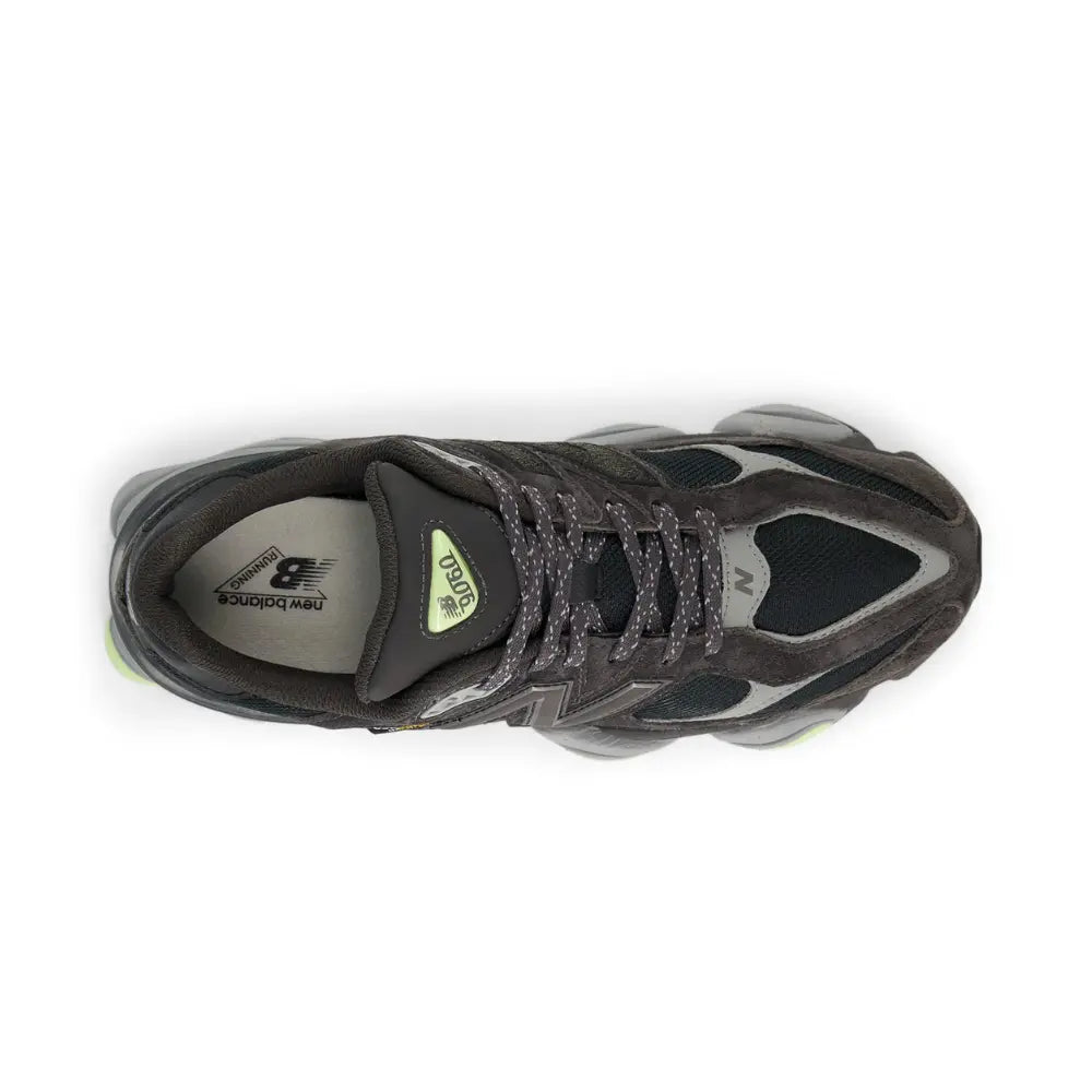 Black Cement Dry Lime