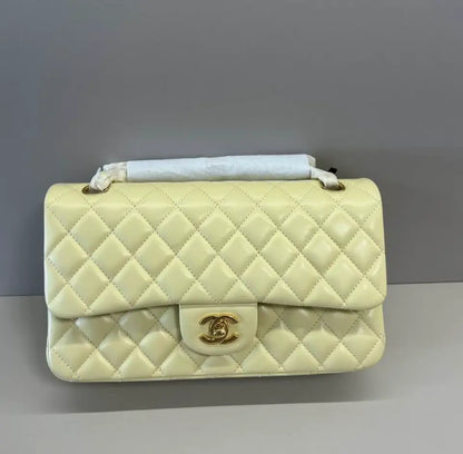 Classic  Leather Flap Bag Medium