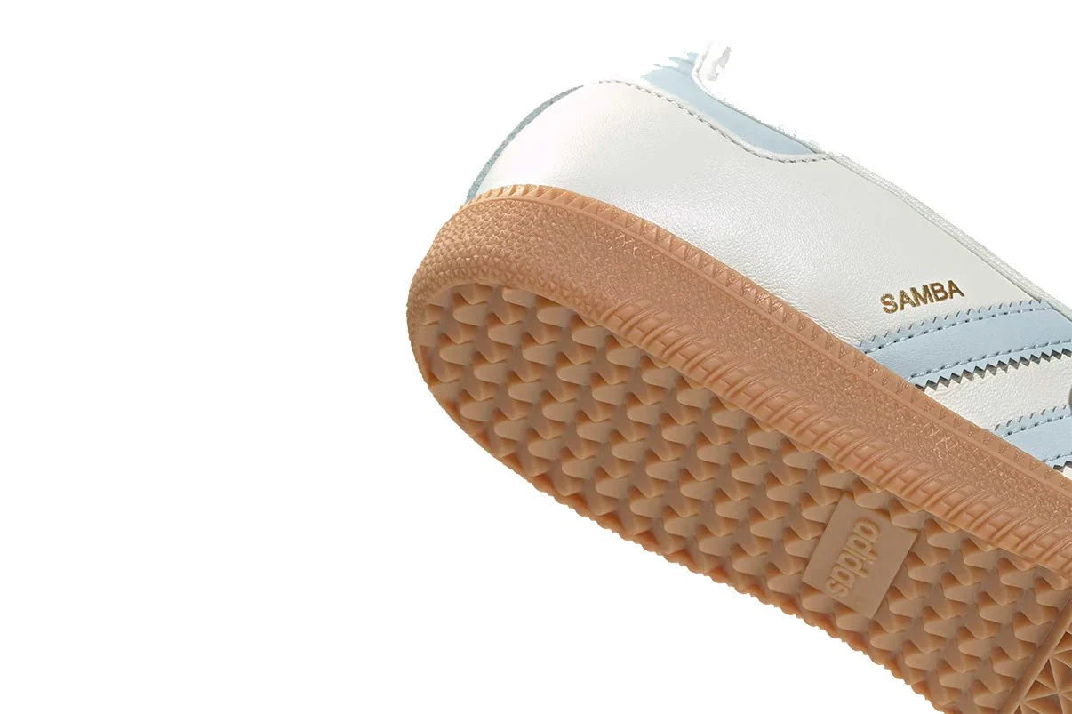 White Blue Gum