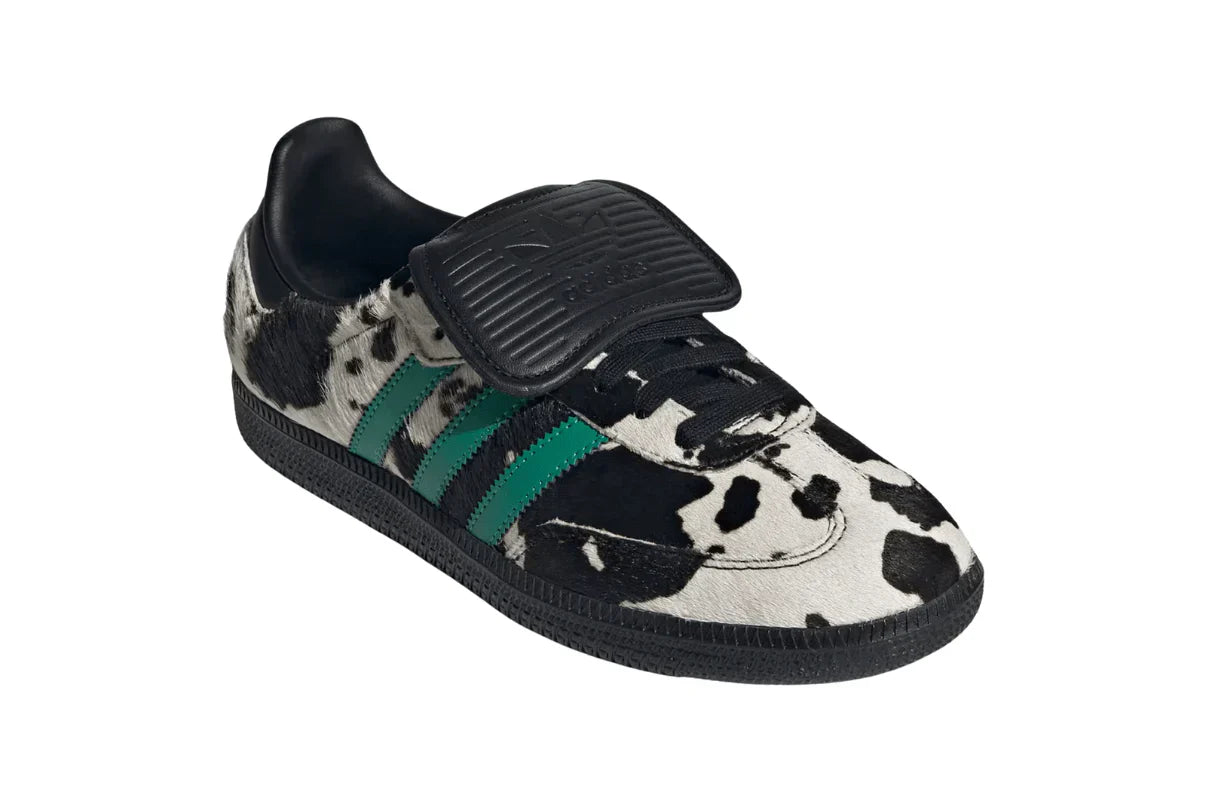 Cow Print Black White