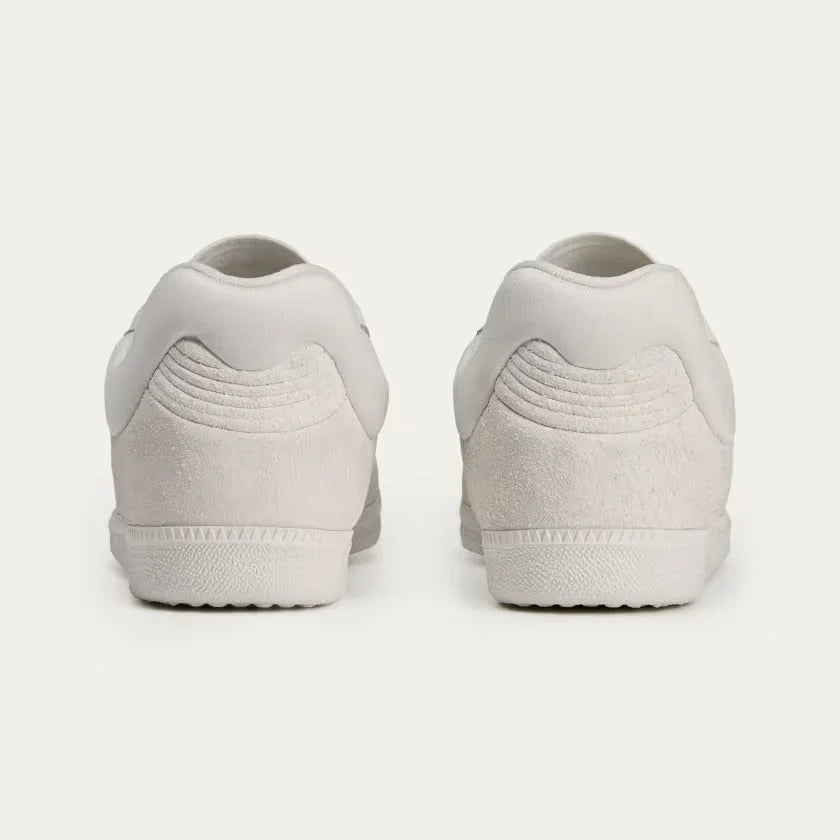 White Vapour