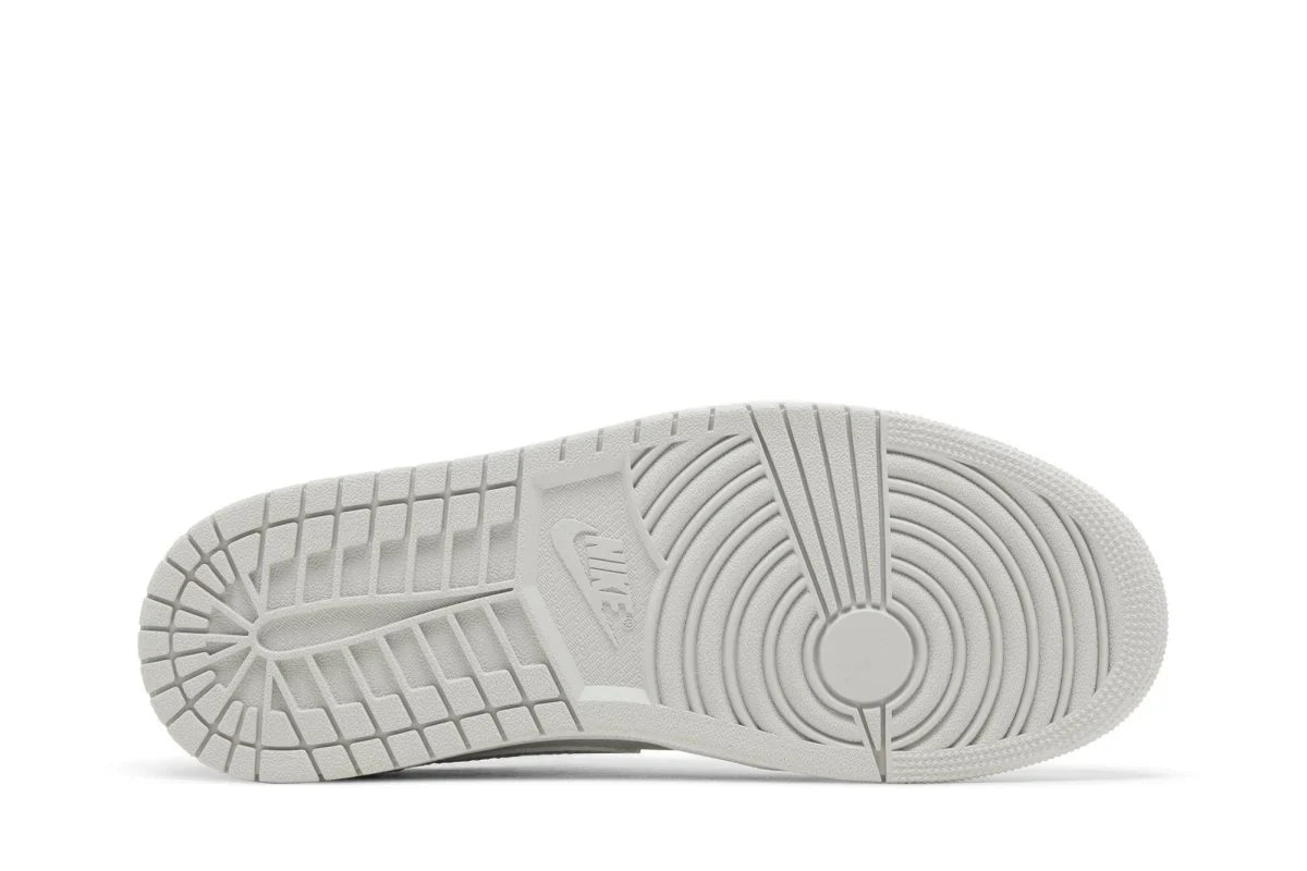 Low Og Metallic Silver Grey