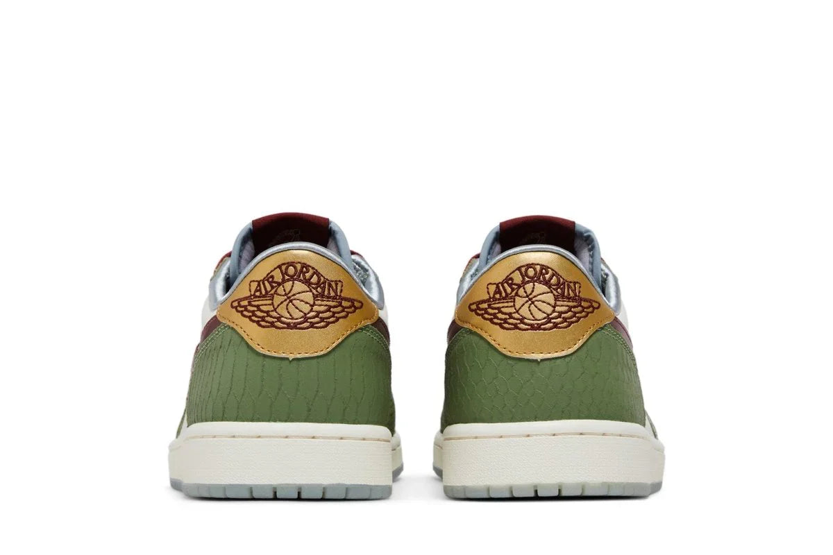 Low Og Year of Dragon Chinese New Year Green