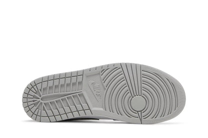 Mid Light Smoke Grey