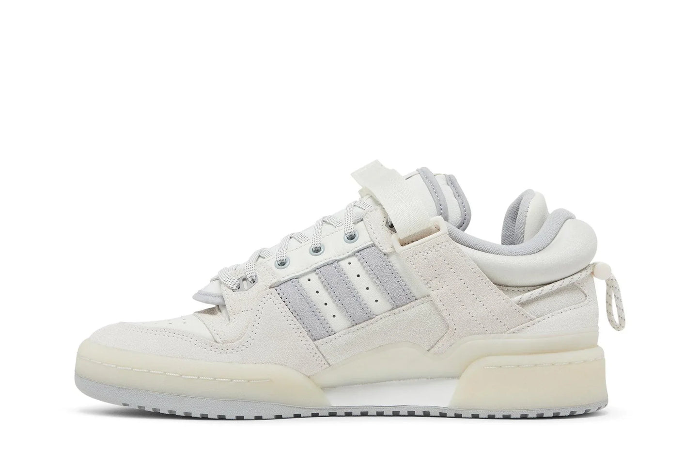 Forum Bad Bunny White