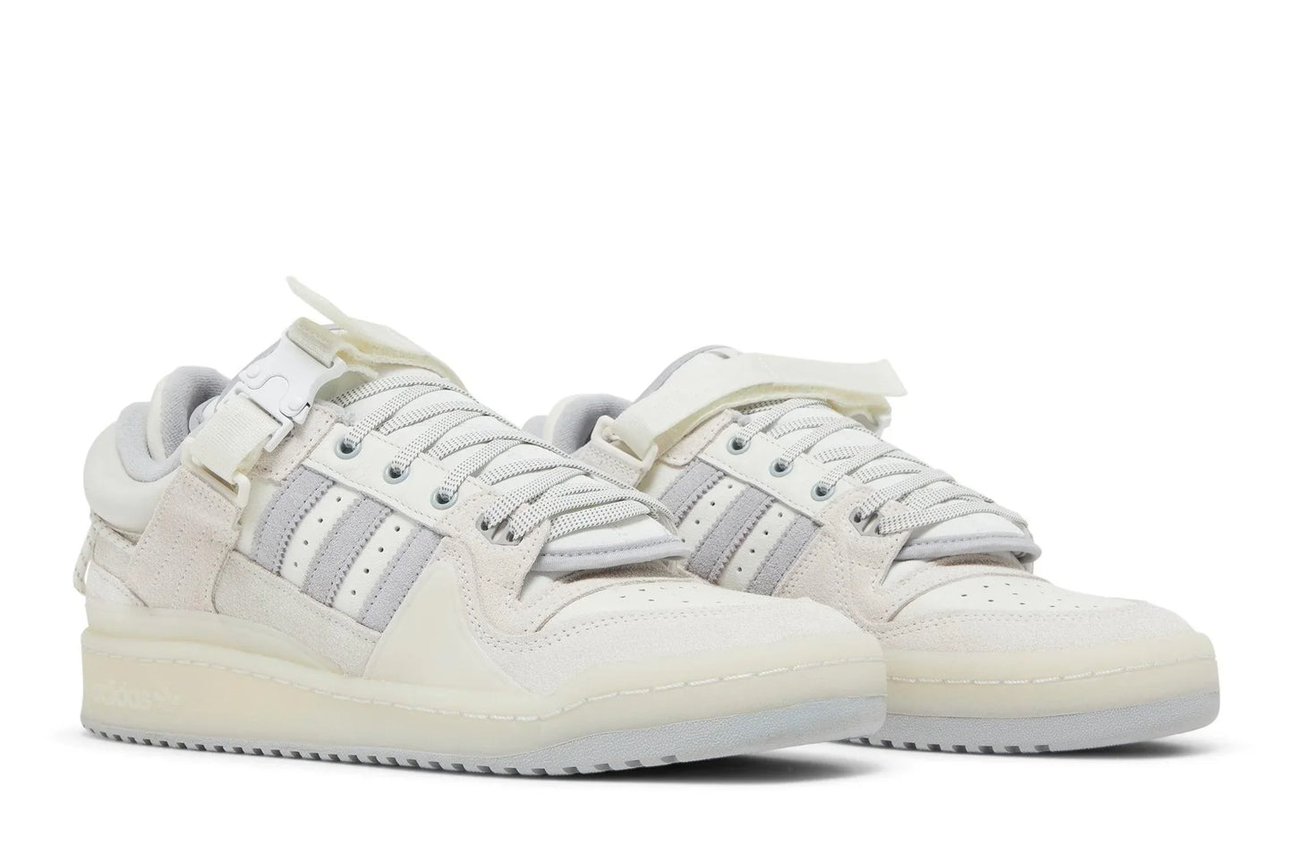 Forum Bad Bunny White